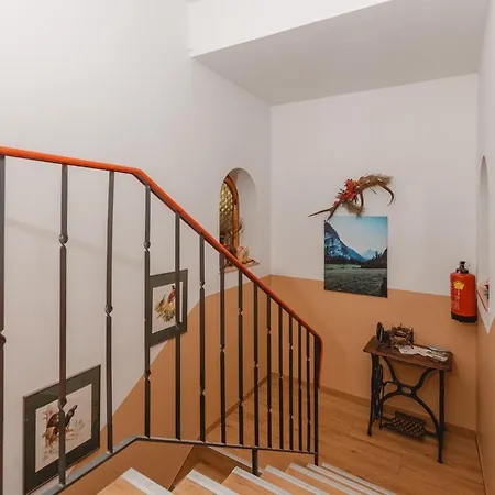 شقة Haus Koetschach-4 By Interhome *
