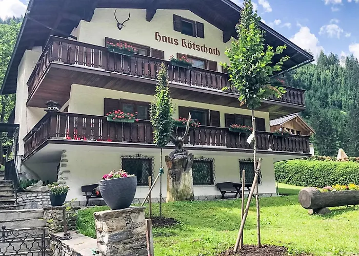 Apartment Haus Koetschach-4 By Interhome *